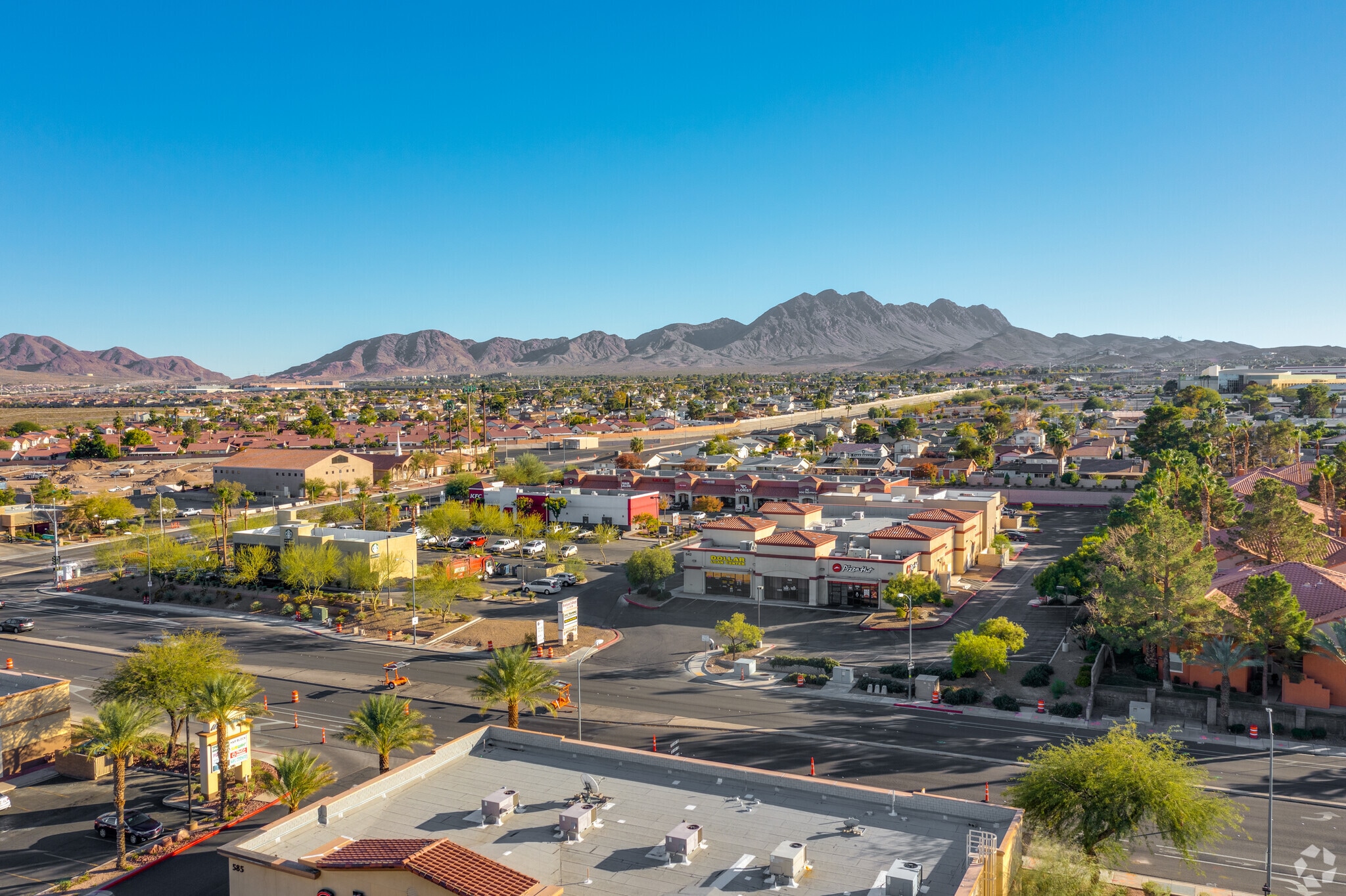 642-644 E Horizon Dr, Henderson, NV for lease Building Photo- Image 1 of 6