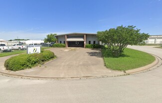 Plus de détails pour 209 Kimberly Dr, Cleburne, TX - Industriel à vendre