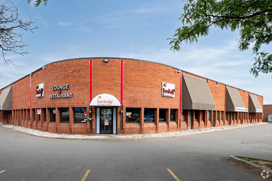 1521 Trinity Dr, Mississauga, ON à vendre - Photo principale - Image 1 de 1