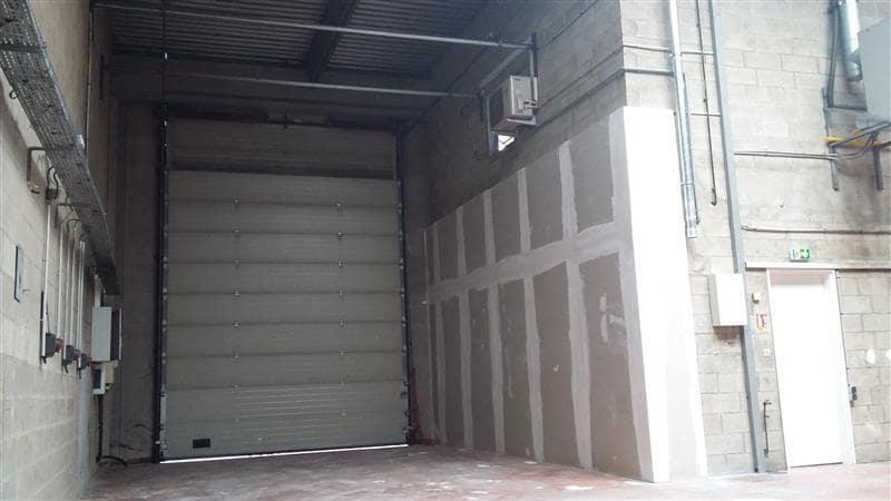 Flex in Collégien for lease - Interior Photo - Image 2 of 6