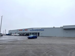 3315 Sherwood Way, San Angelo, TX for lease Interior Photo- Image 2 of 15