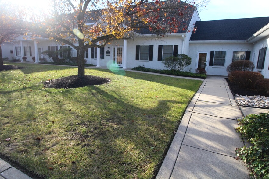 1 Nami Ln, Hamilton, NJ for sale - Building Photo - Image 2 of 22