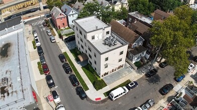 135-04 102nd Ave, Jamaica, NY - AÉRIEN  Vue de la carte - Image1