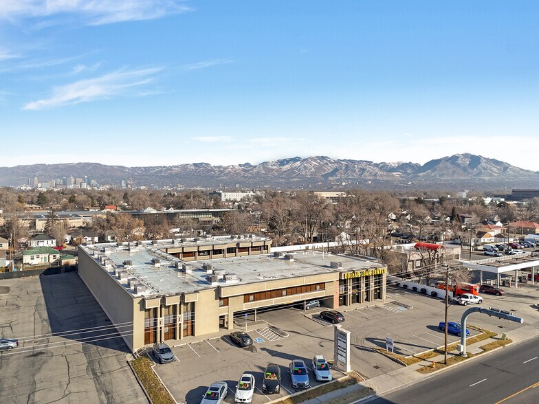 140 W 2100 S, Salt Lake City, UT à vendre - Photo du bâtiment - Image 2 de 21