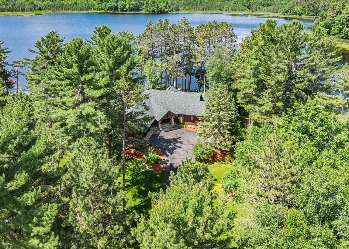 11400 Santo Rd, Woodruff, WI à vendre Photo principale- Image 1 de 19