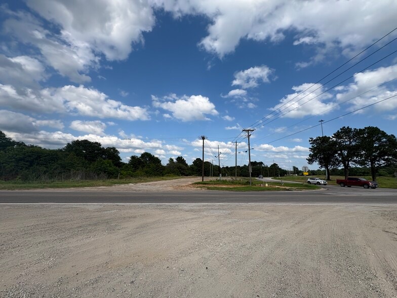 13078 FM 14, Tyler, TX for sale - Primary Photo - Image 1 of 5