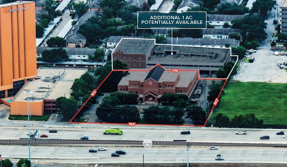 2700 S Southwest Fwy, Houston, TX for sale - Building Photo - Image 3 of 3