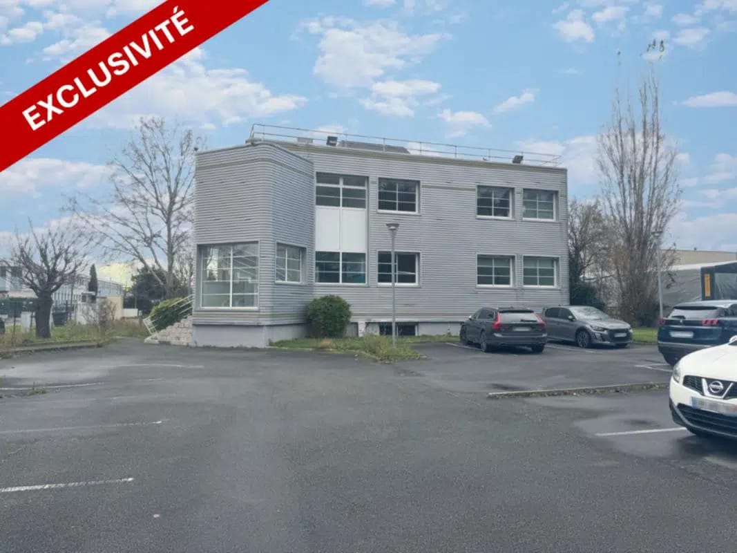 10-12 Rue Marcel Paul, Bezons for lease Building Photo- Image 1 of 11