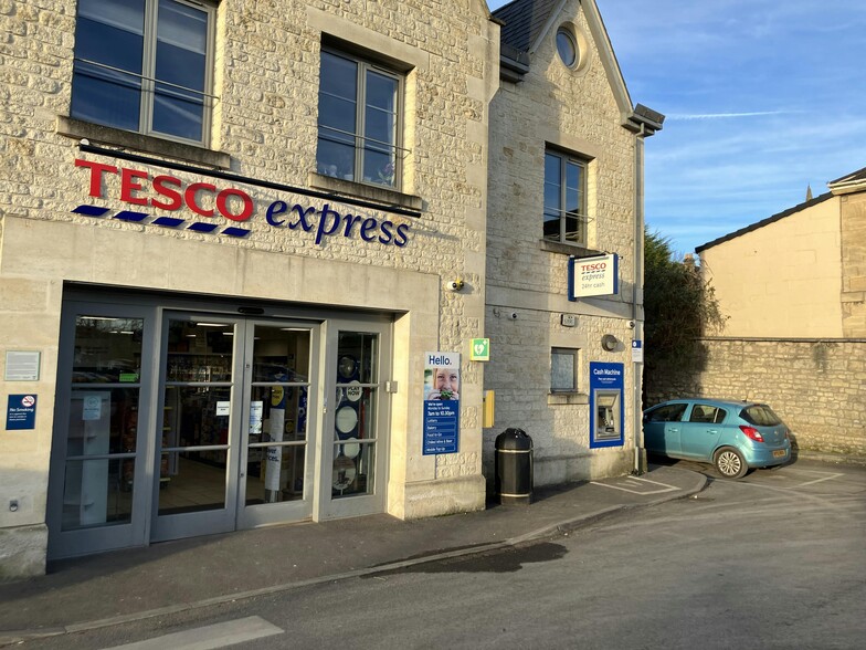 Tesco Convenience Store Portfolio portfolio of 7 properties for sale on LoopNet.ca - Building Photo - Image 3 of 14