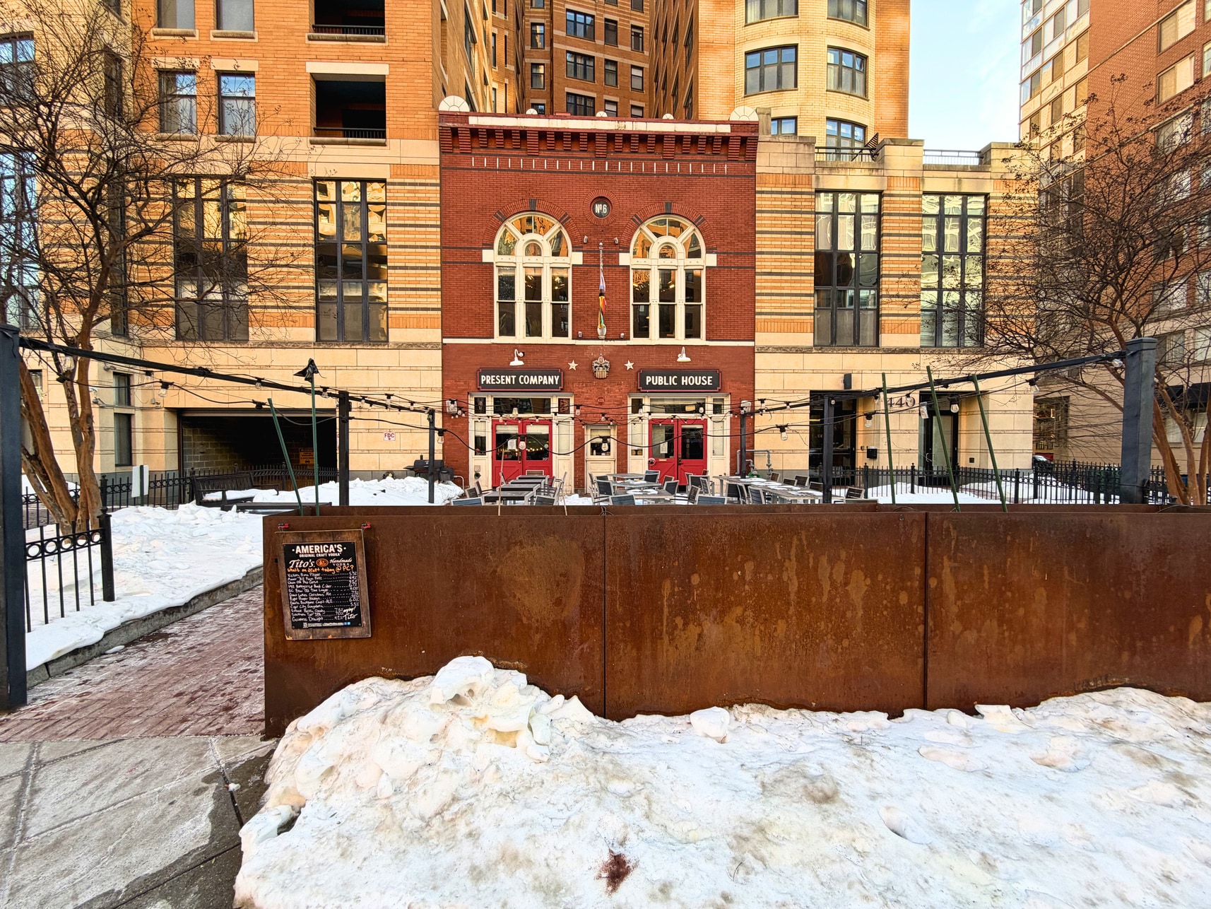 438 Massachusetts Ave NW, Washington, DC for sale Primary Photo- Image 1 of 5