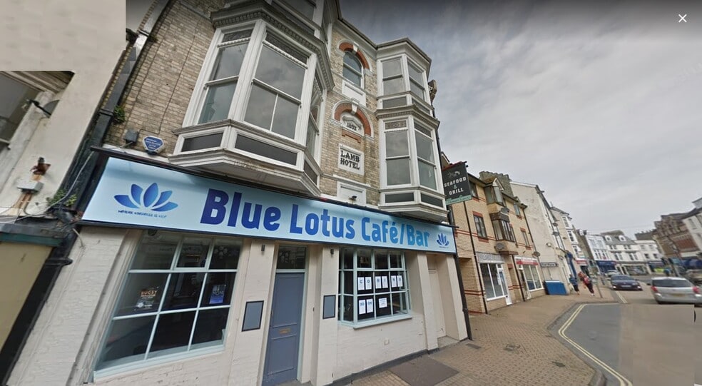 59 High St, Ilfracombe for sale - Building Photo - Image 2 of 8