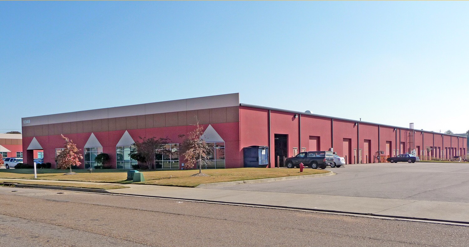 6949 Appling Farms Pky, Memphis, TN à louer Photo du bâtiment- Image 1 de 5