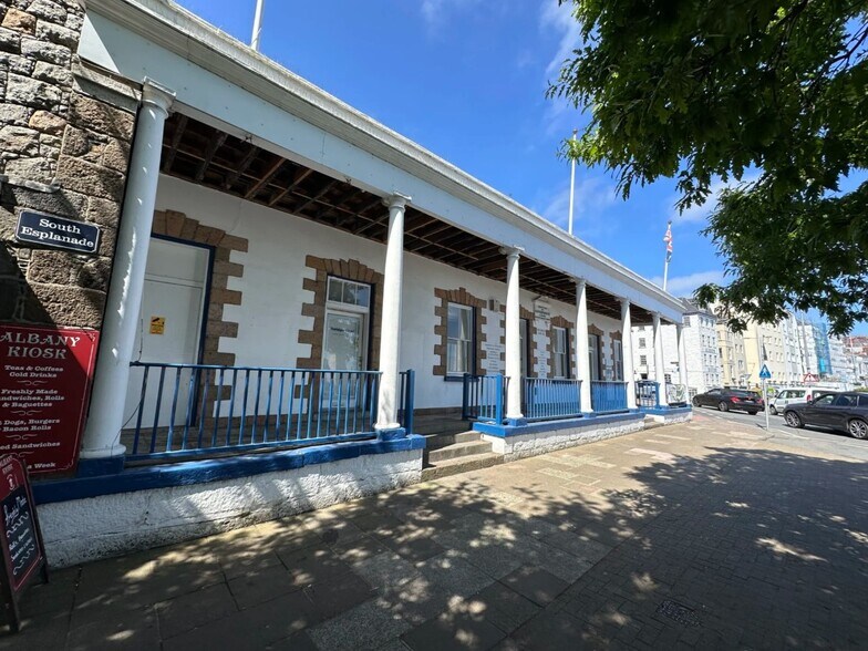 The Albany, Guernsey à vendre - Photo du bâtiment - Image 2 de 4