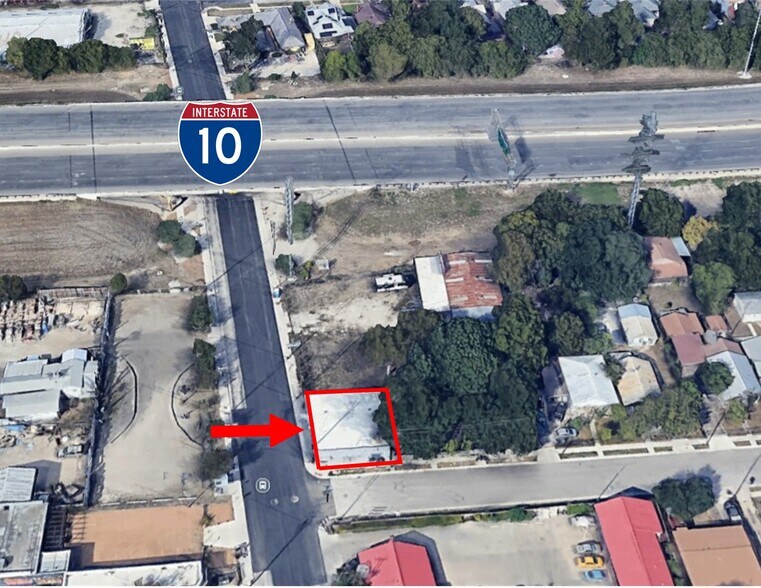 1020 Roosevelt Ave, San Antonio, TX à vendre - Aérien - Image 2 de 24