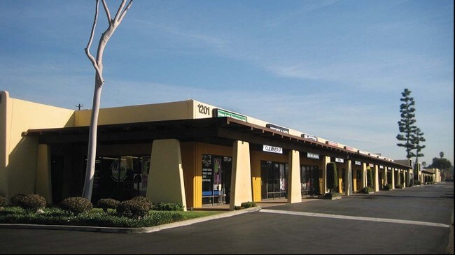 More details for 1201 E Ball Rd, Anaheim, CA - Flex for Lease