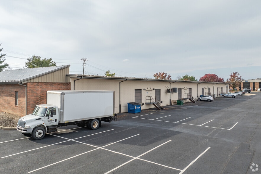 1002-1016 Corporate Ln, Export, PA for lease - Building Photo - Image 3 of 6