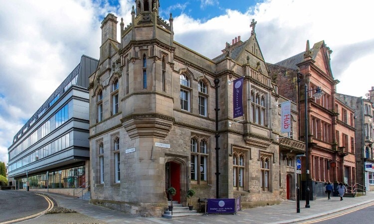 45-47 Vicar St, Falkirk for lease - Primary Photo - Image 2 of 11