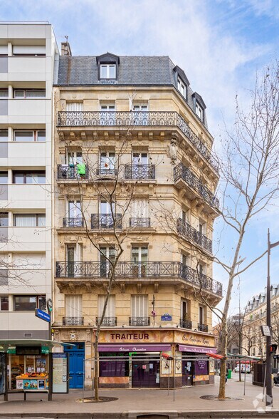 57 Rue De La Convention, Paris à louer - Photo du bâtiment - Image 2 de 14