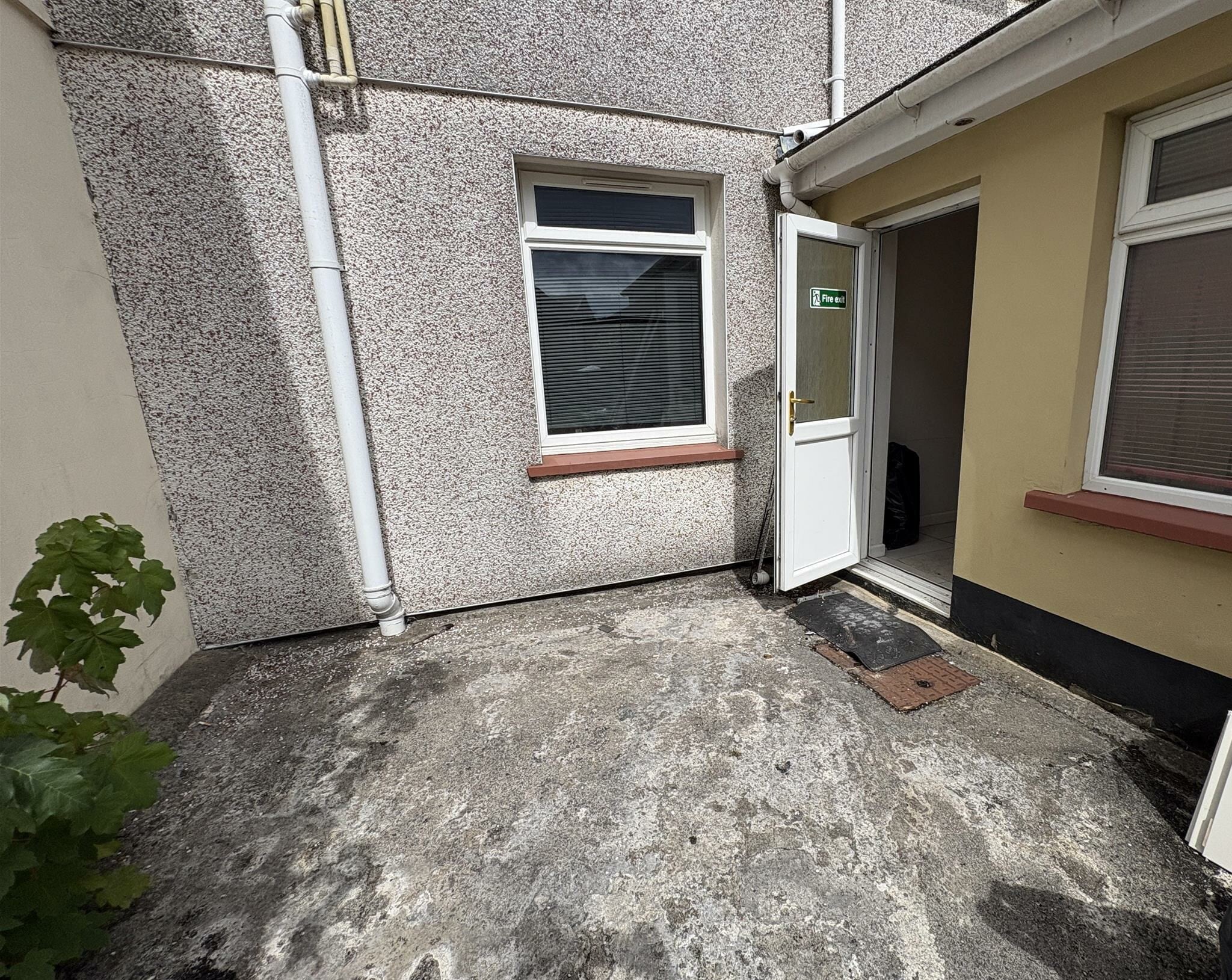 88 High St, Merthyr Tydfil for lease Building Photo- Image 1 of 7