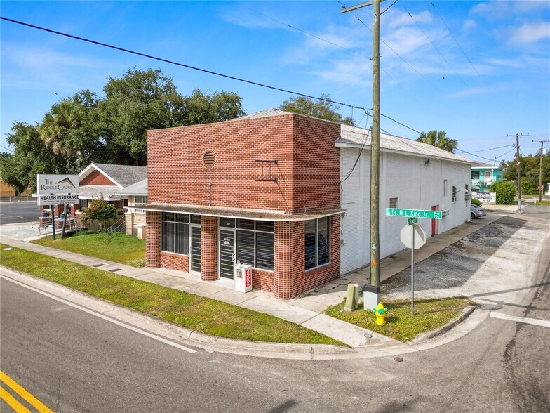 702 W Martin Luther King Blvd, Plant City, FL à vendre - Photo du bâtiment - Image 2 de 12
