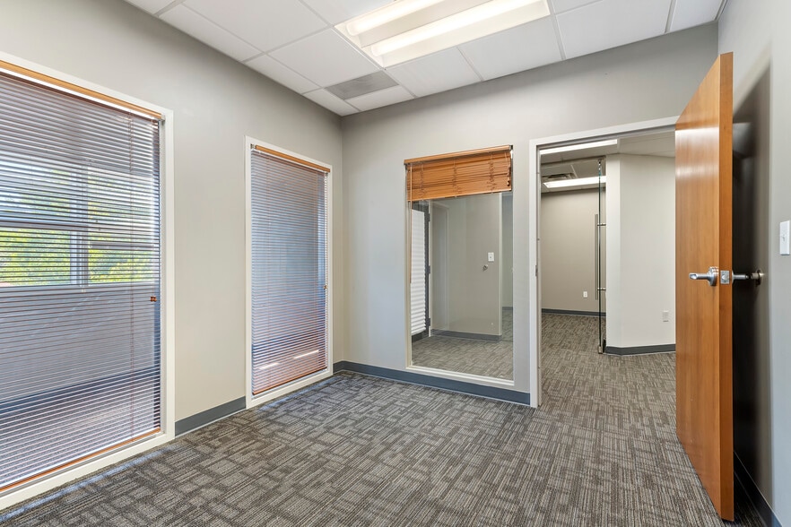 2091 E 1300 S, Salt Lake City, UT for lease - Building Photo - Image 3 of 7
