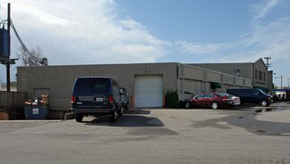 Plus de détails pour 3414 Decoursey Ave, Covington, KY - Commerce de détail à vendre