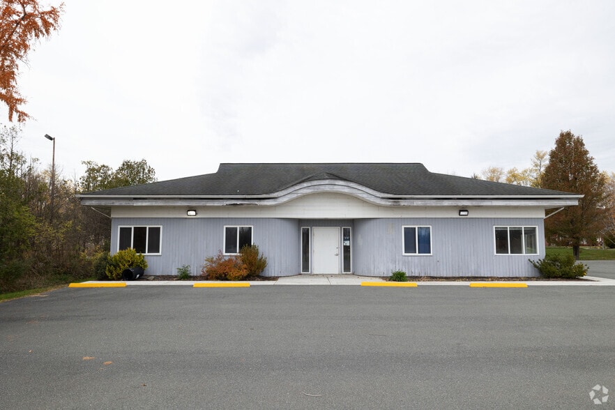 9 Law St, West Coxsackie, NY à vendre - Photo du bâtiment - Image 2 de 2