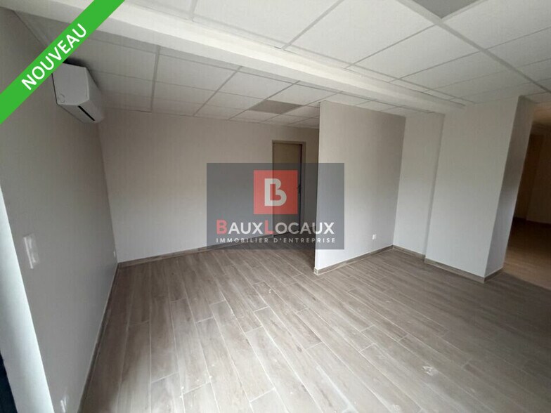 Office in Le Pontet for lease - Building Photo - Image 1 of 6