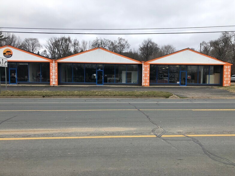 3635 E Main St, Kalamazoo, MI for lease - Building Photo - Image 2 of 7
