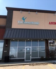 100-135 Chestermere Station Way, Chestermere, AB for lease Building Photo- Image 1 of 7