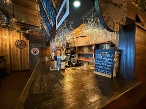 2 Upper Marsh, Newcastle Under Lyme for lease Interior Photo- Image 2 of 10