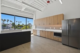 3655 Nobel Dr, San Diego, CA for lease Interior Photo- Image 1 of 14