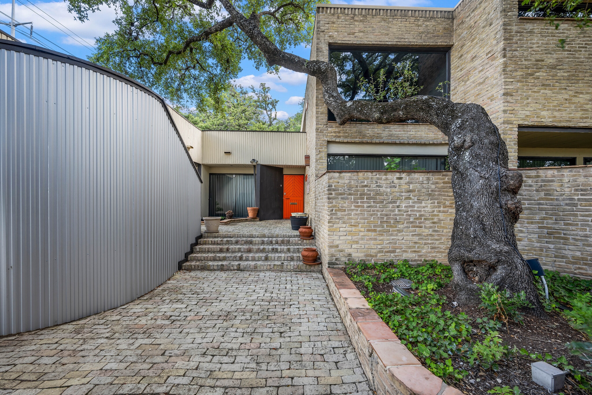 8647 Wurzbach Rd, San Antonio, TX à louer Photo intérieure- Image 1 de 6