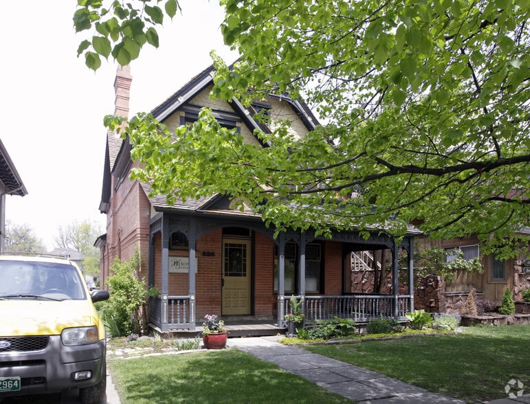 226 W Magnolia St, Fort Collins, CO à louer - Photo du bâtiment - Image 2 de 16