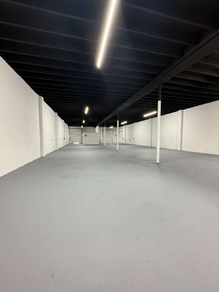 3904 NW 32 Ave, Miami, FL à louer - Photo du bâtiment - Image 2 de 9