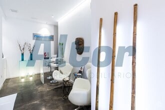 Retail in Madrid, Madrid for lease Interior Photo- Image 2 of 13