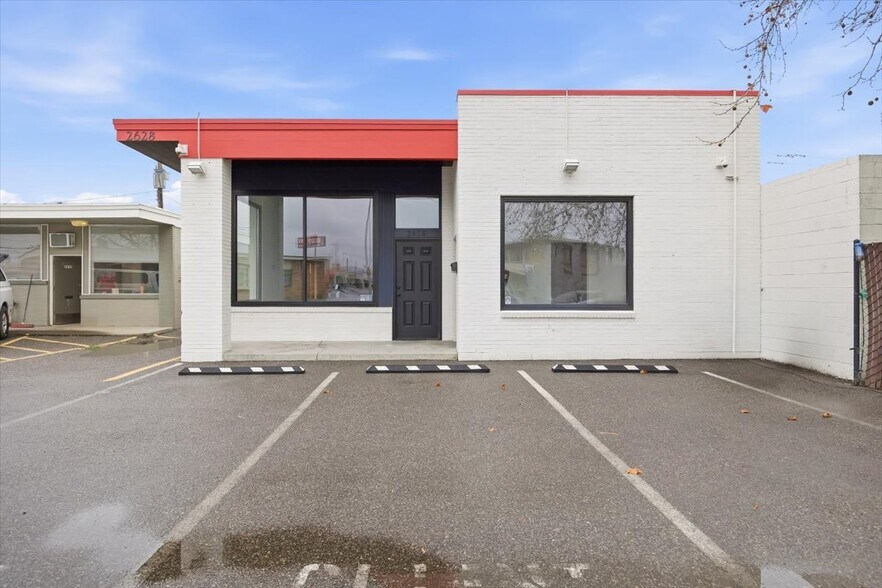 2628 W Bruneau Pl, Kennewick, WA à louer - Photo du bâtiment - Image 3 de 6