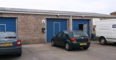 Tweed Rd, Clevedon for lease - Building Photo - Image 3 of 4