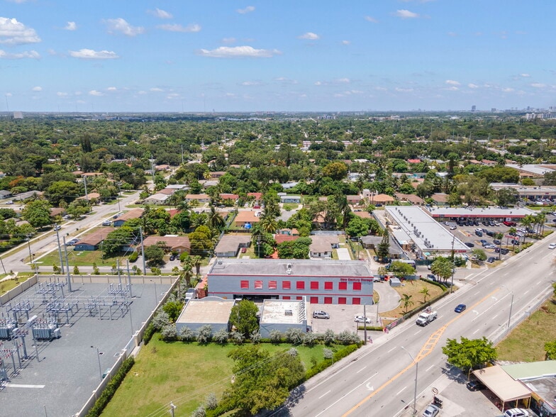 14444 W Dixie Hwy, Miami, FL for sale - Building Photo - Image 2 of 12