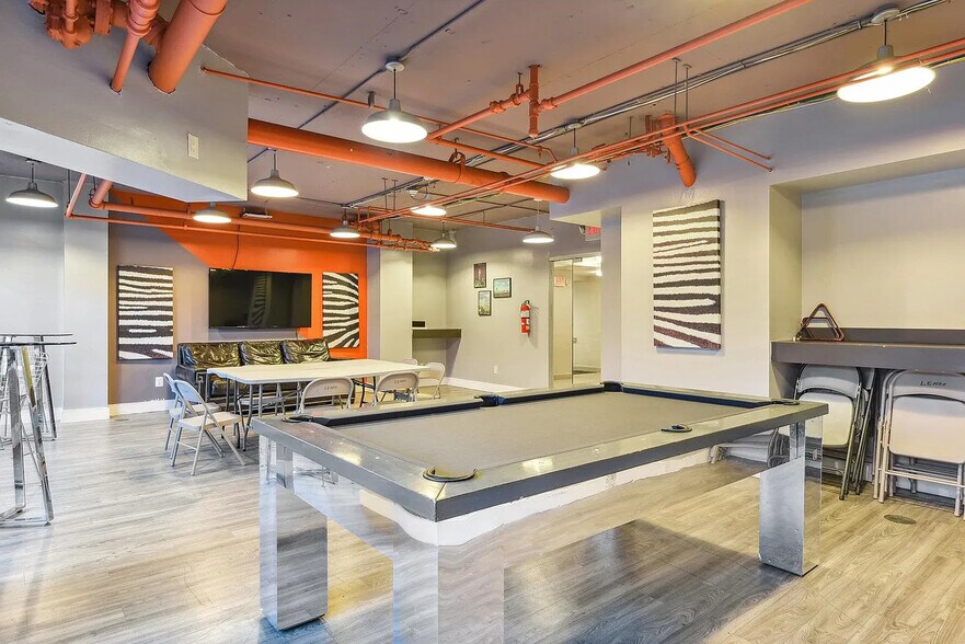 504 Central Ave, Union City, NJ à vendre - Photo intérieure - Image 2 de 5