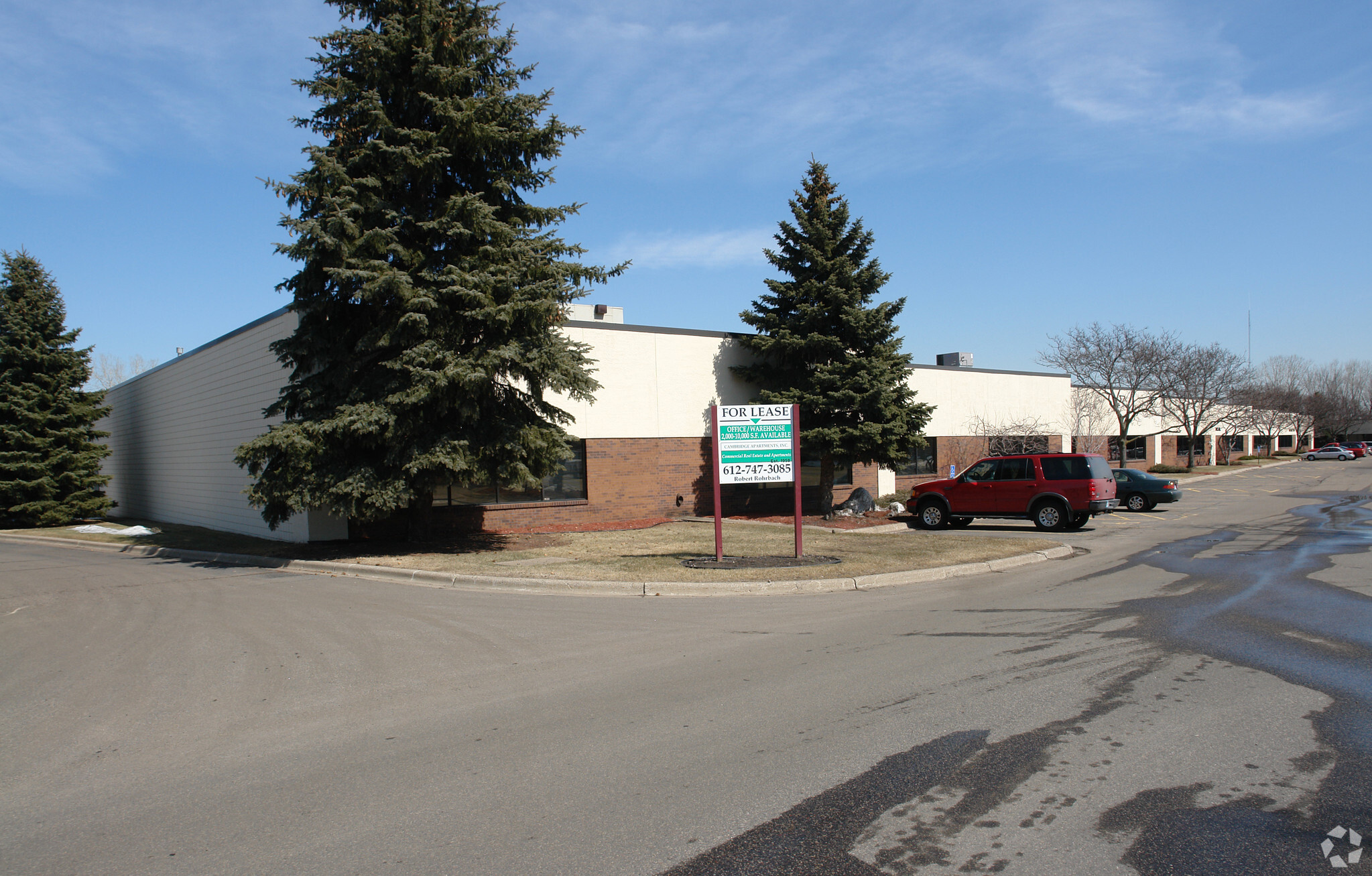 680-700 Mendelssohn Ave N, Golden Valley, MN for lease Building Photo- Image 1 of 16