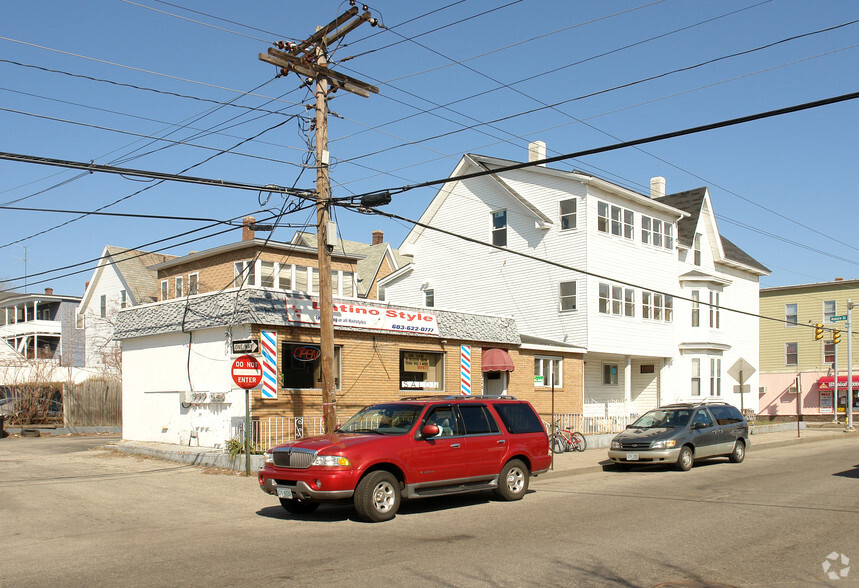 213 Auburn St, Manchester, NH à vendre - Photo principale - Image 1 de 1