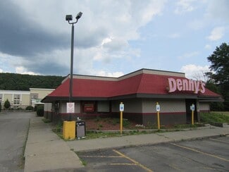 Plus de détails pour 118 Victory Hwy, Painted Post, NY - Commerce de détail à vendre