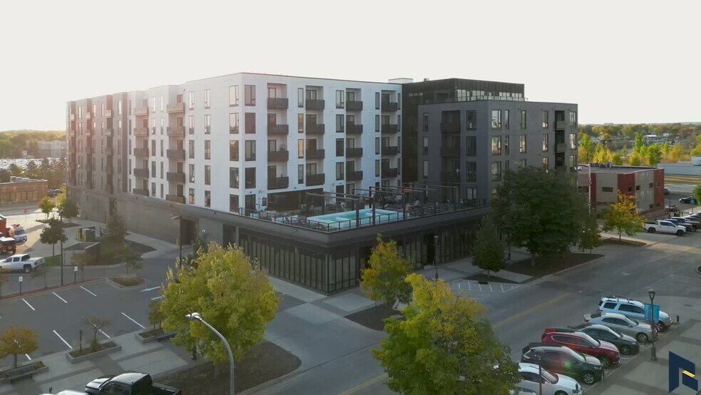 425 S Broadway, Rochester, MN à louer - Vidéo sur l’inscription commerciale - Image 2 de 18