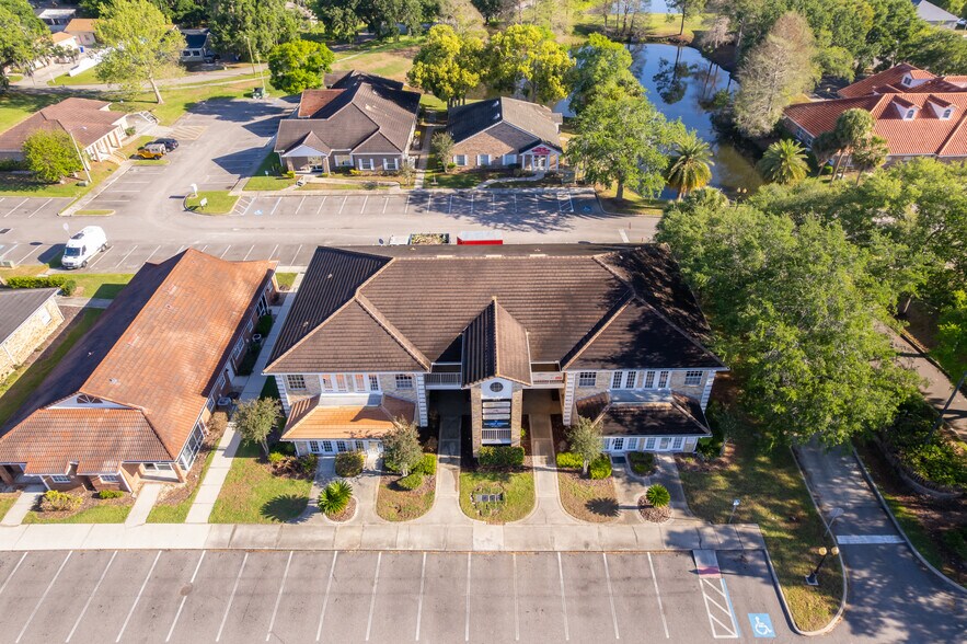 809 E Oak St, Kissimmee, FL à vendre - Photo intérieure - Image 3 de 26