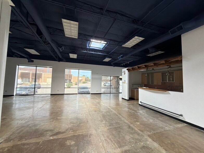 1350 Manufacturing St, Dallas, TX à louer - Photo intérieure - Image 3 de 16