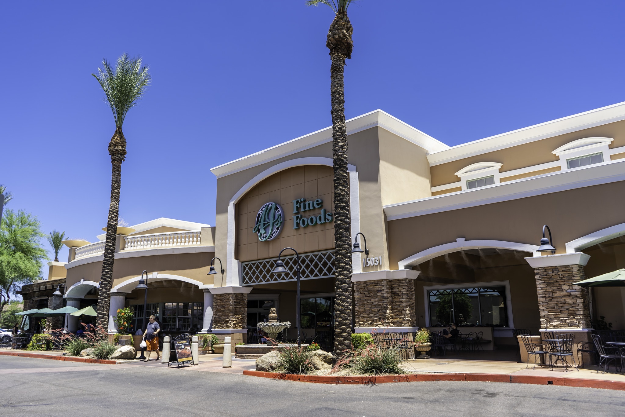 N Frank Lloyd Wright Blvd, Scottsdale, AZ for lease Building Photo- Image 1 of 10