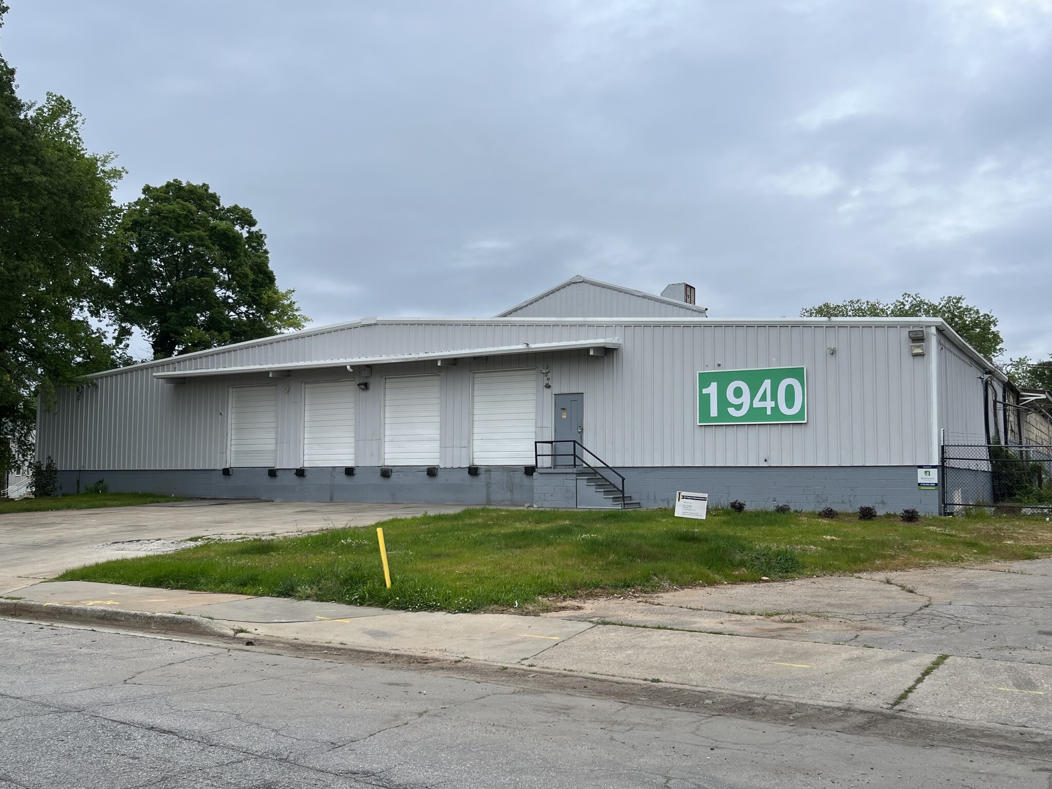 1940 Murphy Ave SW, Atlanta, GA for lease Building Photo- Image 1 of 4