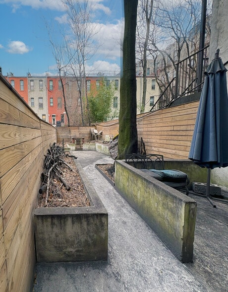 311 W 139th St, New York, NY à vendre - Photo du bâtiment - Image 3 de 14