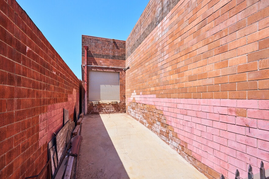 1200 W El Segundo Blvd, Gardena, CA for sale - Building Photo - Image 3 of 27